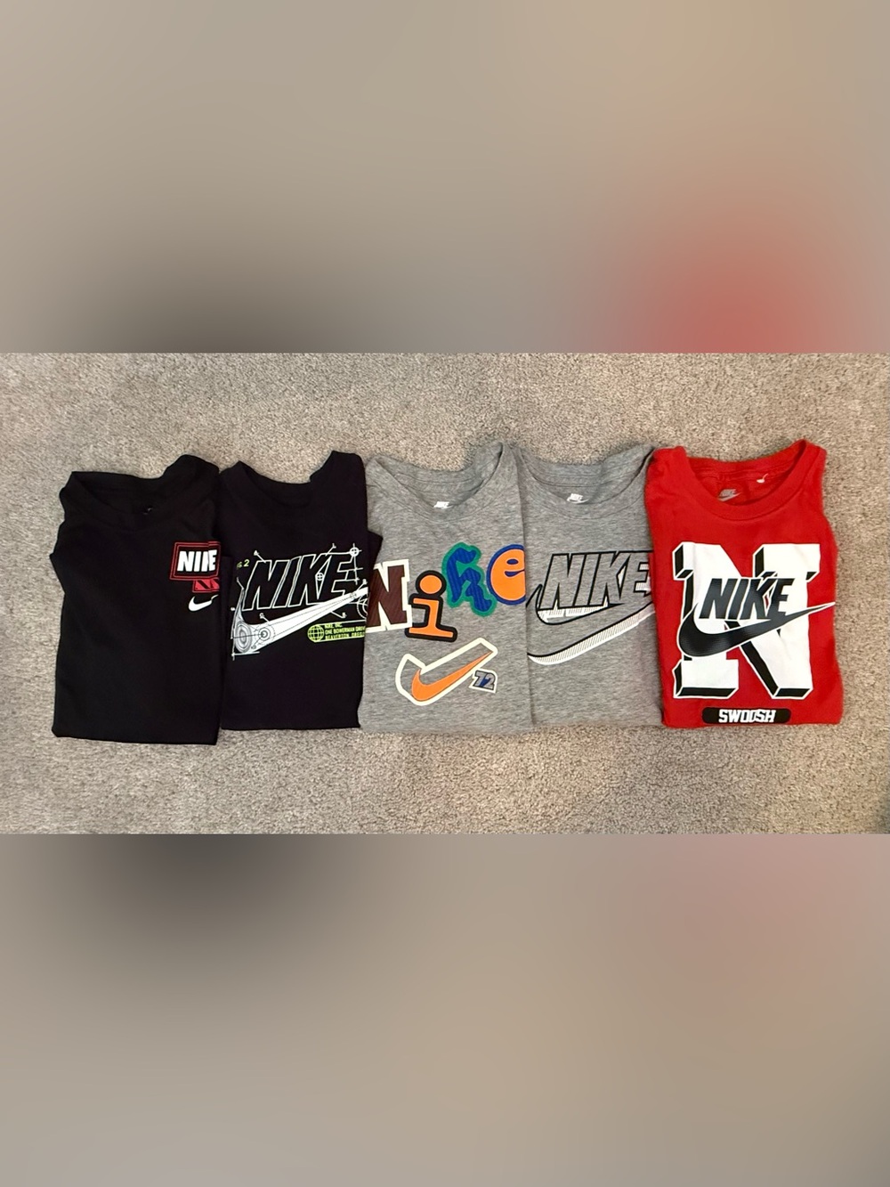 Nike Little Kids’ Size 7 Long Sleeve Tee Bundle